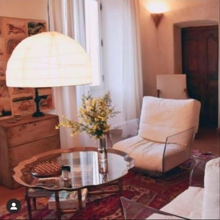 U Castellu Guesthouse อัลเกจูลา ภายนอก รูปภาพ