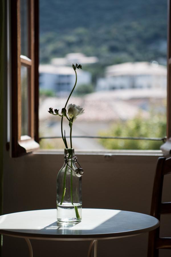 U Castellu Guesthouse อัลเกจูลา ภายนอก รูปภาพ